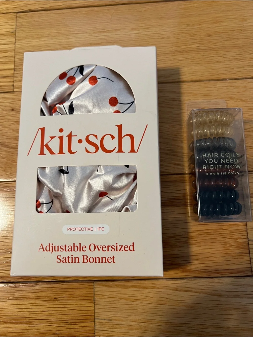 Kitsch Adjustable Oversized Satin Bonnet (Cherries) & Bonus Hair Tie Coils - NWT - Picture 1 of 7
